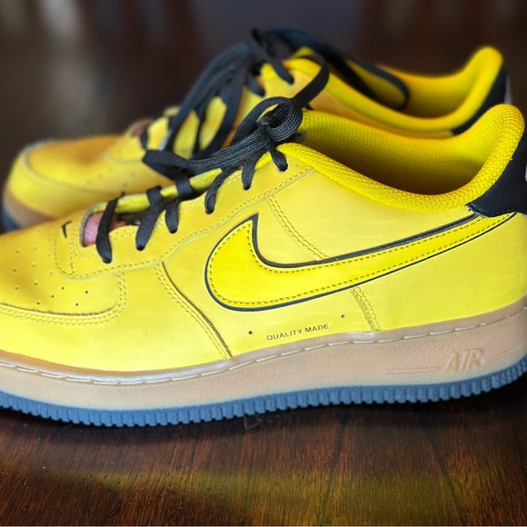 Nike Air Force 1 No 2 Pencil Youth 6.5 Yellow Leather Shoes Sneakers - Picture 2 of 8